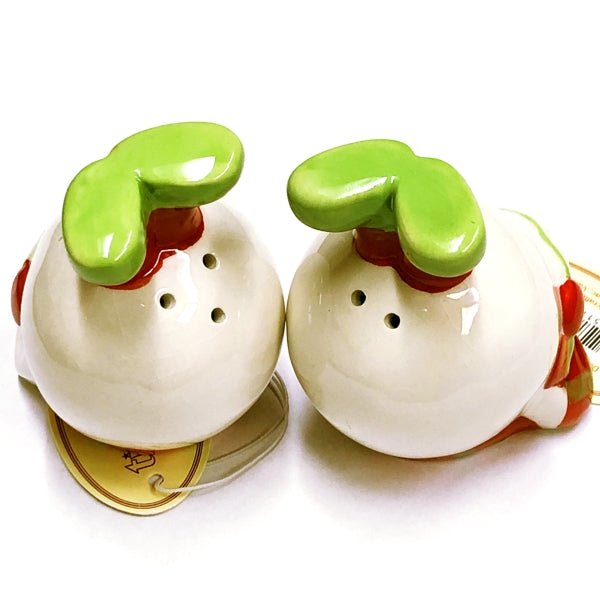 Snowman Salt and Pepper Shaker Set - 2.75" (2-Piece Set) Dolomite - $5 Outlet